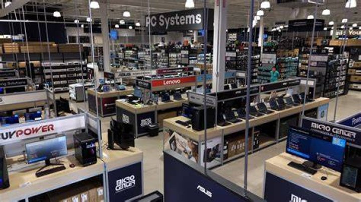 Does microcenter take old computers