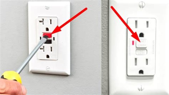 How do you troubleshoot an electrical outlet?