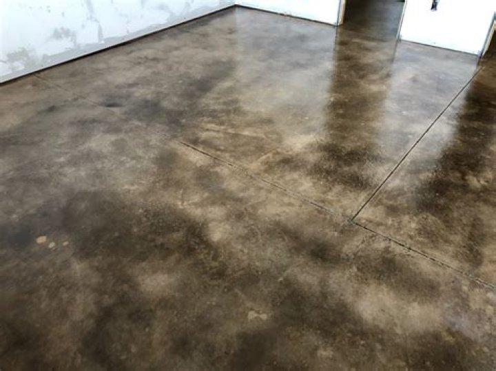 How long does stained concrete floors last