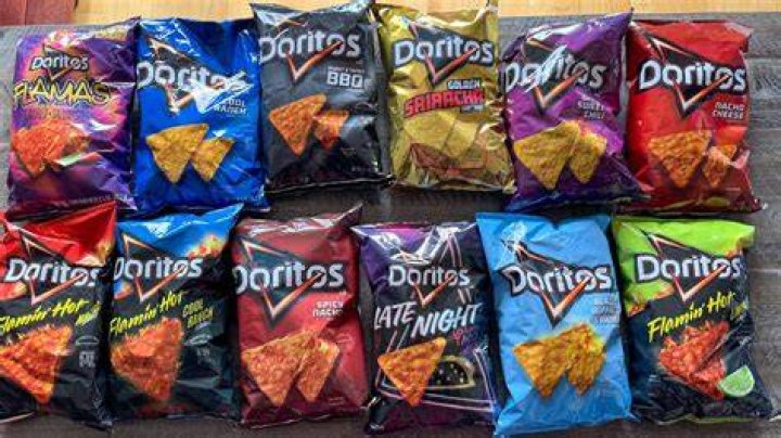 How many chips do I need for 40 people?