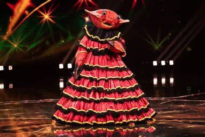masked singer crab