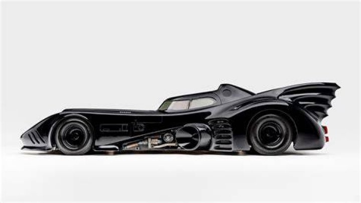 Who built the 1989 Batmobile